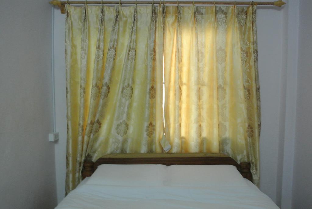 Phonephithak Guesthouse Muang Pakbèng Exterior foto